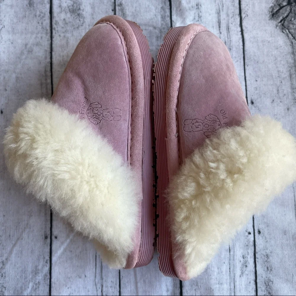 Old Friend children's acrylic fleece-lined pink scuff slippers